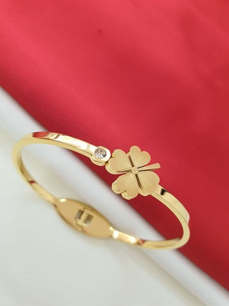 Clover Bracelet