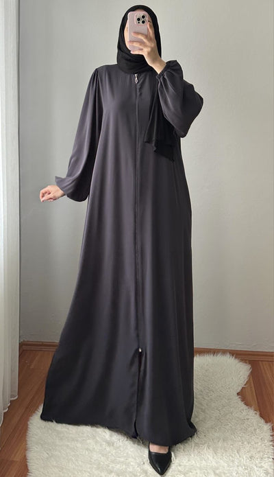 Robe Nadia